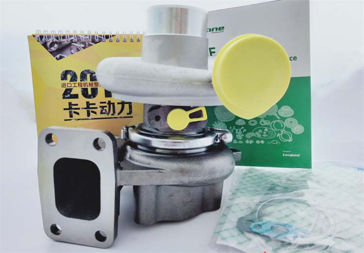 挖掘機(jī)的增壓器你為何要“竄油”？